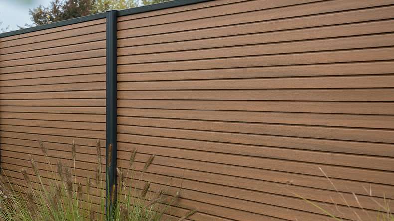 planeo LINEA - Recinzione ad innesto WPC CoEx Rhombus Burma Teak 176 x 183 cm