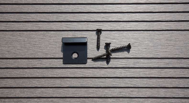 Set completo TitanWood 4m TitanWood 4m struttura a listello cavo scanalato grigio chiaro 8,8m² incl. alluminio-UK
