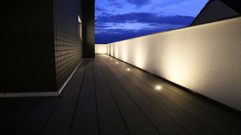 TitanWood set completo 3m struttura a listello cavo scanalato grigio chiaro 16m² incl. alluminio-UK
