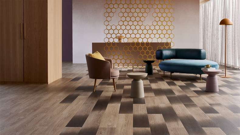 Forbo Allura Wood 40 vinile adesivo - Legno chiaro (63533DR4)