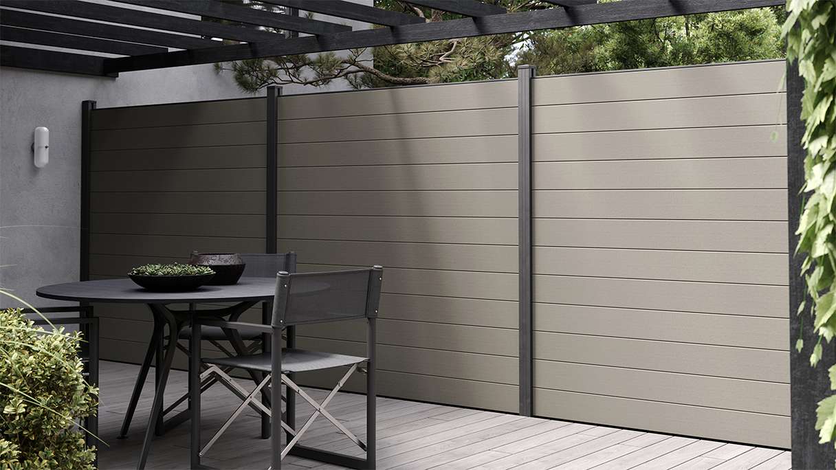 planeo Gardence Strong - Recinzione in BPC quadrato Grigio