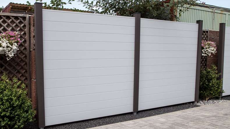 planeo Gardence Metallic - Recinzione in allumino quadrata Grigio argento DB 701