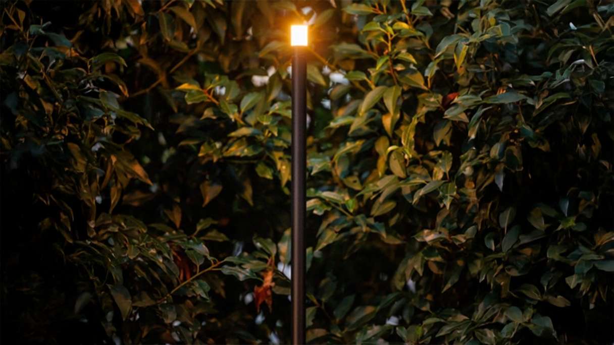 planeo illuminazione giardino 12V - Piantana LED Erba Medium - 1W 100 lumen