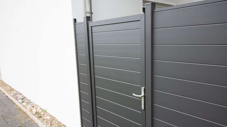 planeo Gardence Metallic - Recinzione in allumino quadrata Grigio antracite DB 703