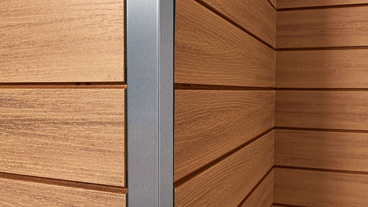 planeo Fassado - WPC rivestimento facciata a fasce romboidali in rovere marrone