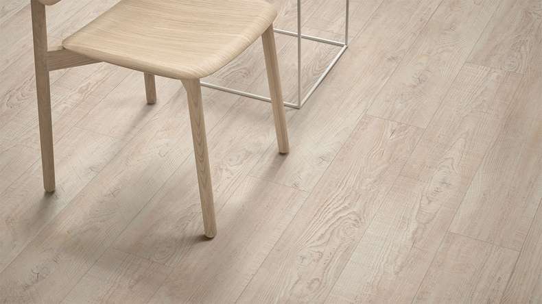Vinile adesivo Forbo Enduro - Pino bianco (69184DR3)