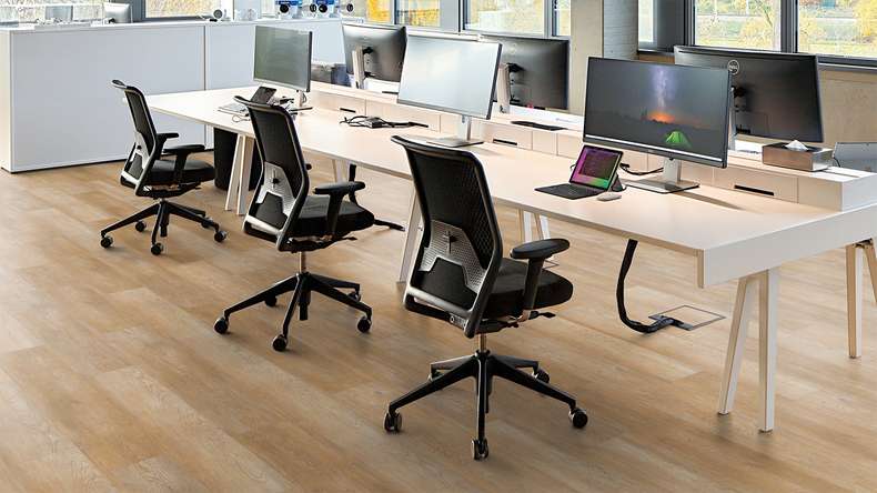 planeo Vinile rigido a incastro - FlexCore 55 Honey Rustic Oak | Isolamento acustico integrato (plfc-5001FS55)