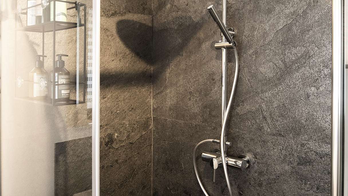 planeo EVOLITH Slate&Stone - Rivestimento in pietra naturale Urban Grey 1220 x 610 mm