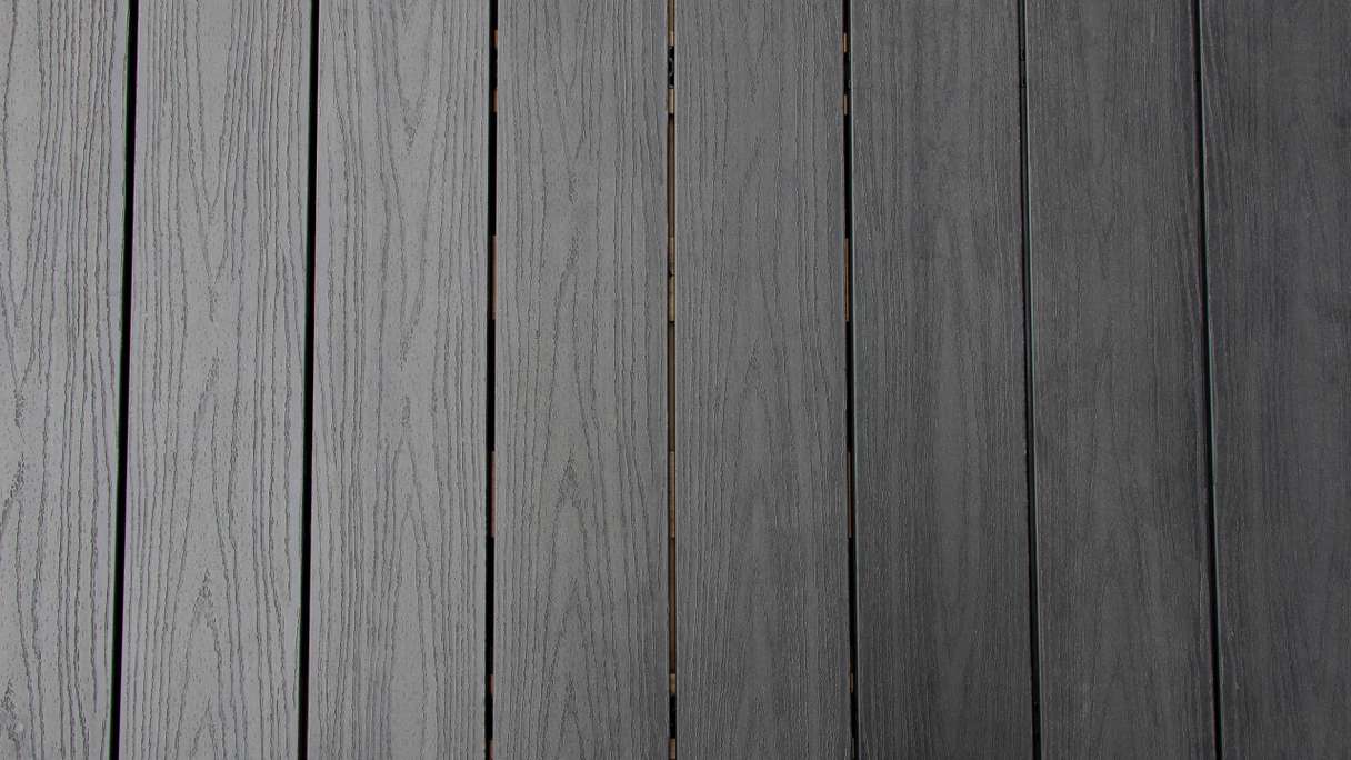 planeo TitanWood - Tavola massiccia grigio scuro anticato invecchiato/spazzolato
