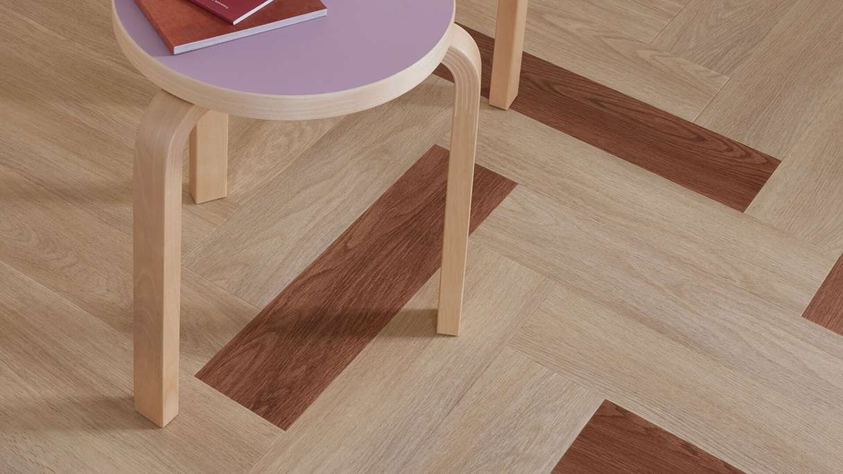 Vinile adesivo planeo - SilentIQ Wood 2in1 Marvessa | Isolamento acustico integrato (F-DW-SIQ-16035)