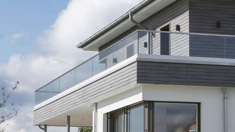 planeo Fassado - WPC rivestimento facciata a fasce romboidali grigio grafite piccolo 4 m