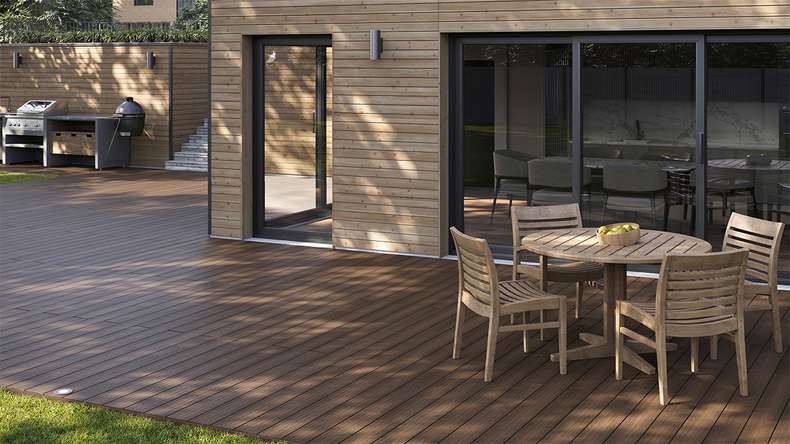 planeo AntikWood WPC tavola solido - Marrone 4.2m invecchiato