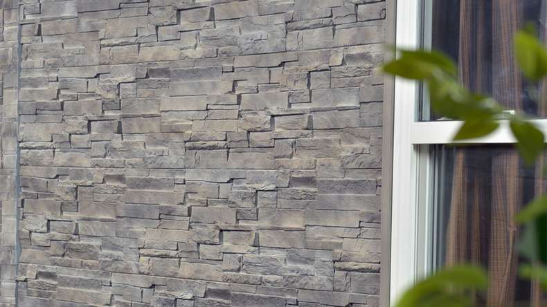 pannello di facciata planeo effetto pietra - NoviStone Silex Flint 1054 x 334 mm