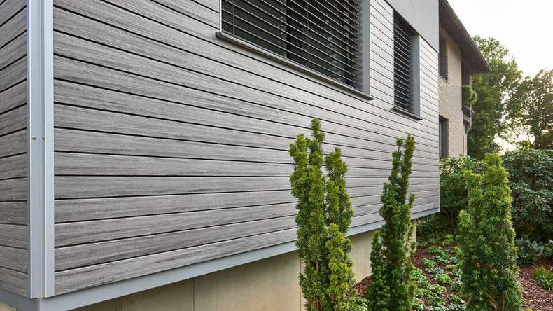planeo Fassado - WPC rivestimento facciata a fasce romboidali grigio grafite piccolo 4 m