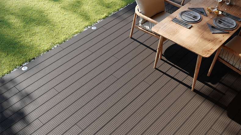 planeo LightWood WPC tavola cava - Grigio chiaro 4.8m scanalato/scanalato