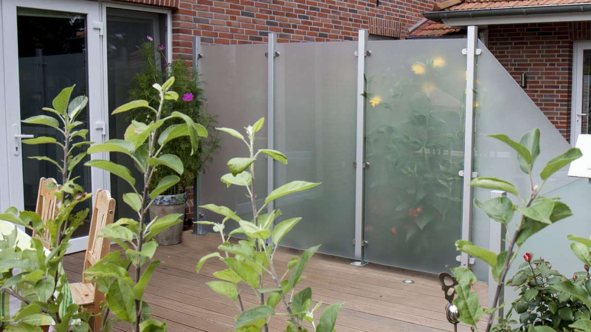 planeo Gardence Flair - Recinzione in vetro Destro Smussata satinato 90 x 180cm
