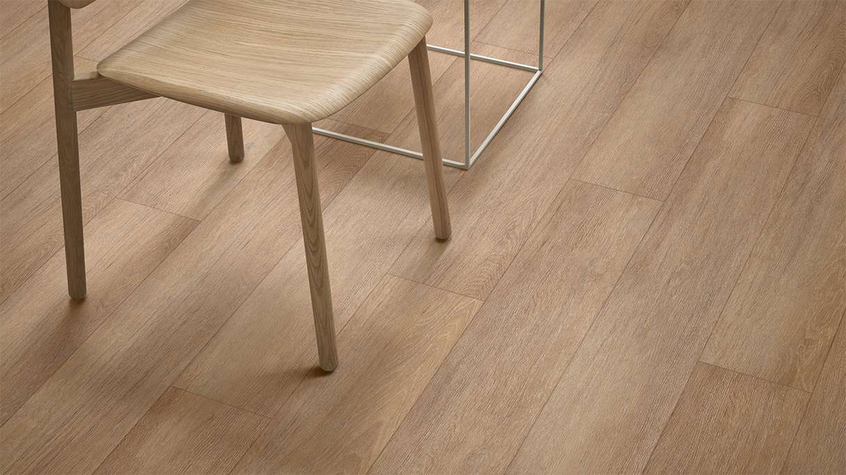 Vinile adesivo Forbo Enduro - Golden Oak (69120DR3)