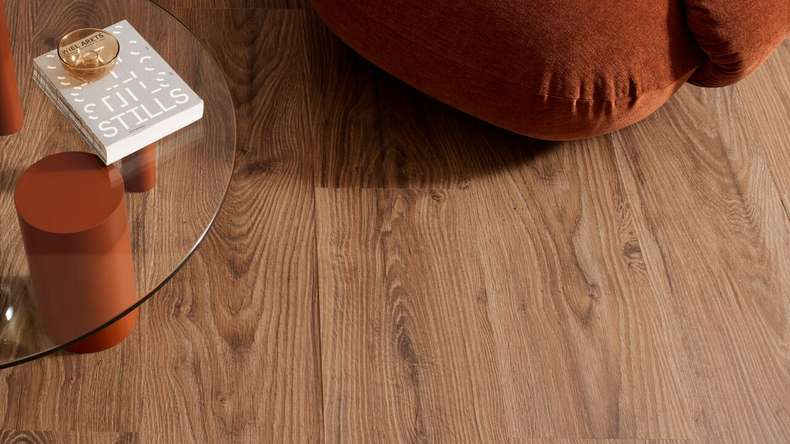 Forbo Allura Wood 55 vinile adesivo - Deep Country Oak (60302DR5)