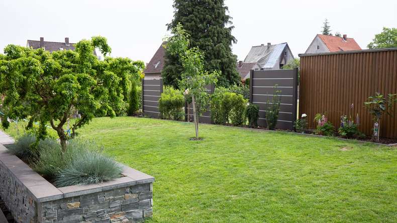 planeo Gardence Deluxe - Recinzione in BPC Grigio antracite