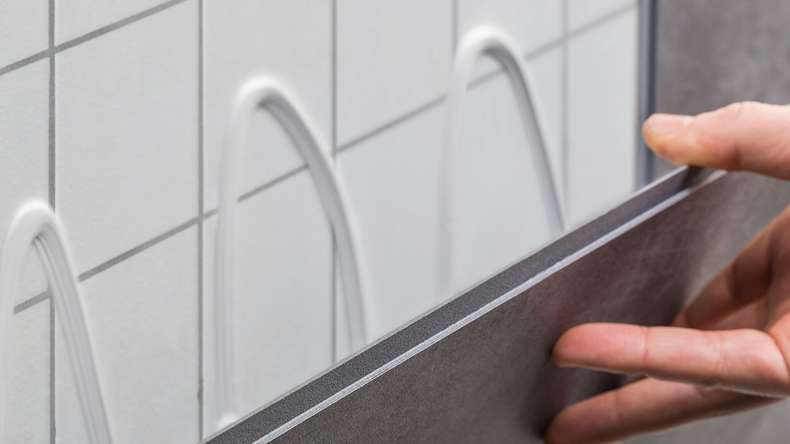 Rivestimento murale in plastica - planeo StrongWall - Cemento leggero