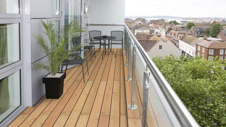 Decking in legno TerraWood - abete Douglas canadese - scanalato / scanalato