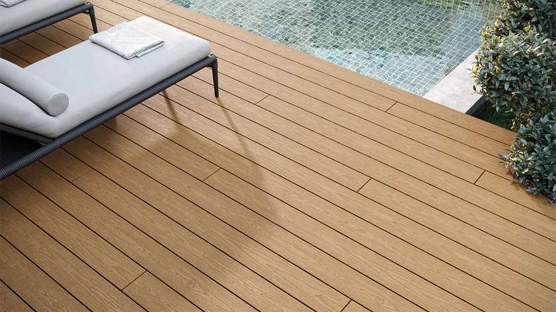 planeo CoEXWood WPC tavola con rivestimento solido - Sabbia/Caramello 4.8m strutturato