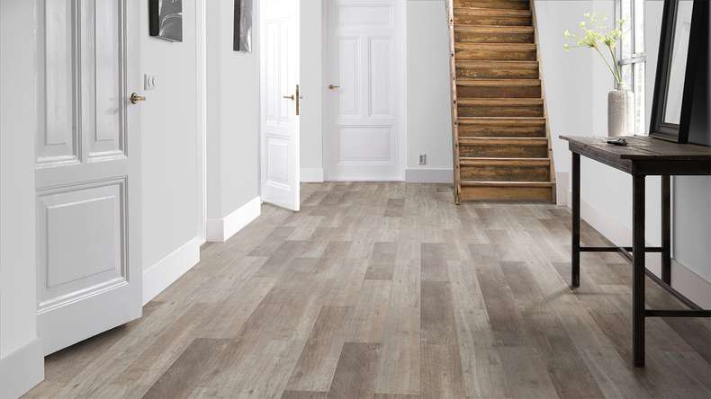 Vinile adesivo Forbo Allura Wood 70 - Rovere grigio autunnale (60356DR7)
