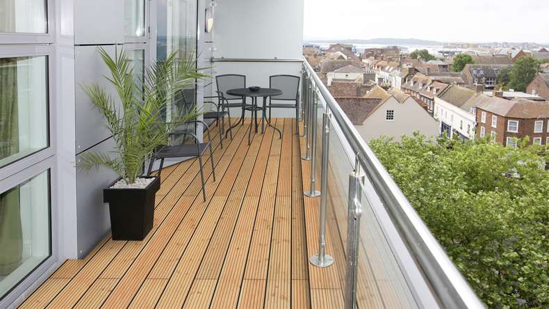 Decking in legno TerraWood - abete Douglas canadese - scanalato / scanalato