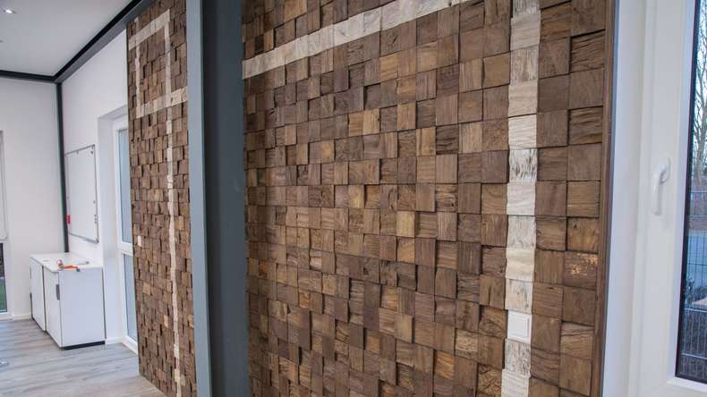 Skaben WoodWall - Cubo in legno di teak Sulawesi