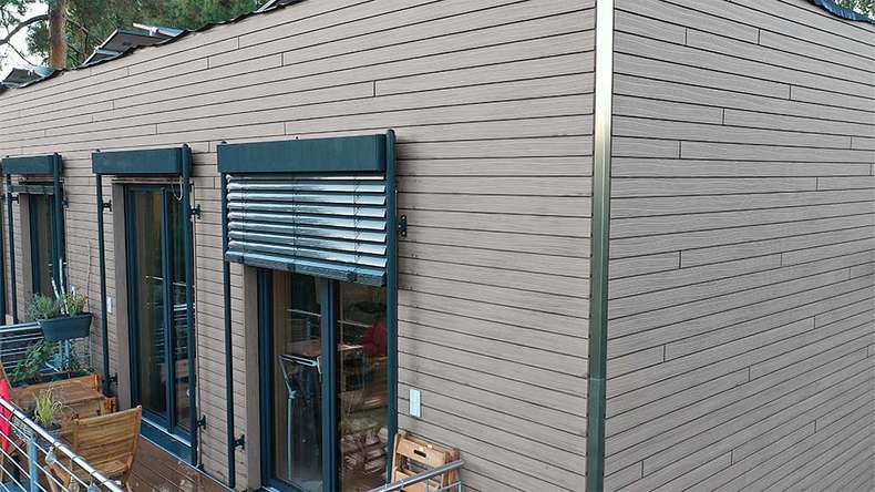 planeo Fassado - Rivestimento di facciata a rombi in WPC grigio pietra