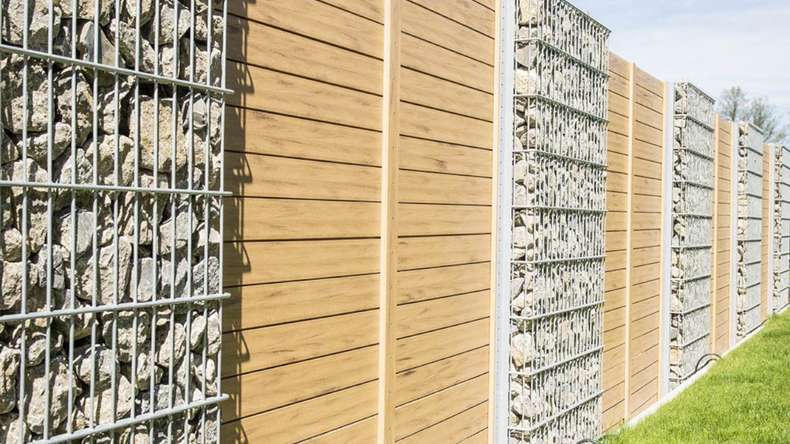 planeo Fassado - WPC rivestimento facciata a fasce romboidali in rovere marrone