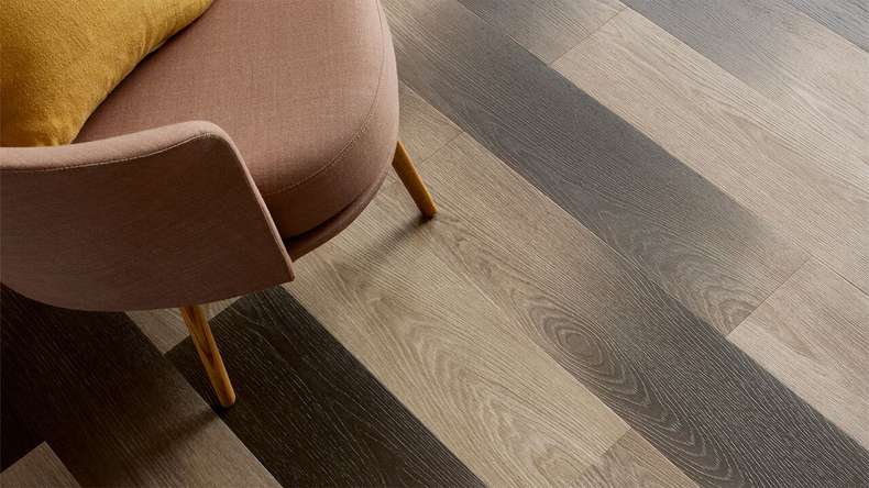 Forbo Allura Wood 70 vinile adesivo - Legno chiaro (63533DR7)