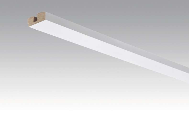 Battiscopa MEISTER Battiscopa a soffitto bianco lucido 4084 - 2380 x 40 x 15 mm (200032-2380-04084)