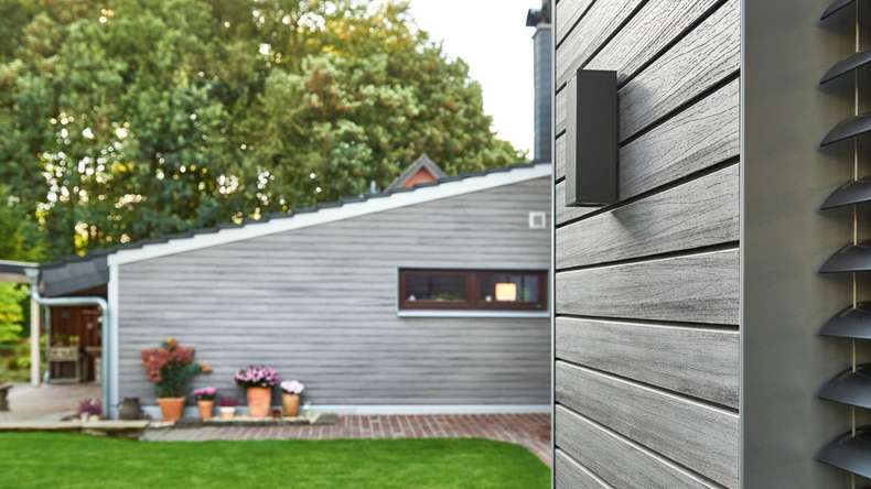 planeo Fassado - WPC rivestimento facciata a fasce romboidali grigio grafite piccolo 4 m
