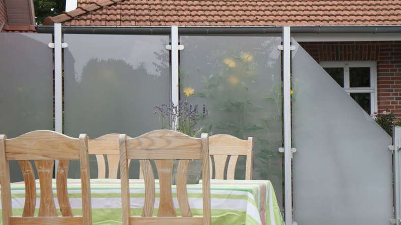 planeo Gardence Flair - Recinzione in vetro Destro Smussata satinato 90 x 180cm