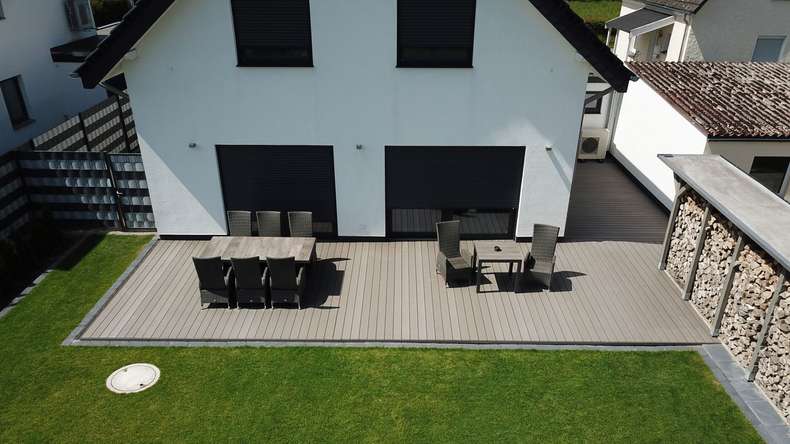 Set completo TitanWood 3m struttura a listoni per legno massiccio grigio chiaro 9,2m² incl. alluminio-UK