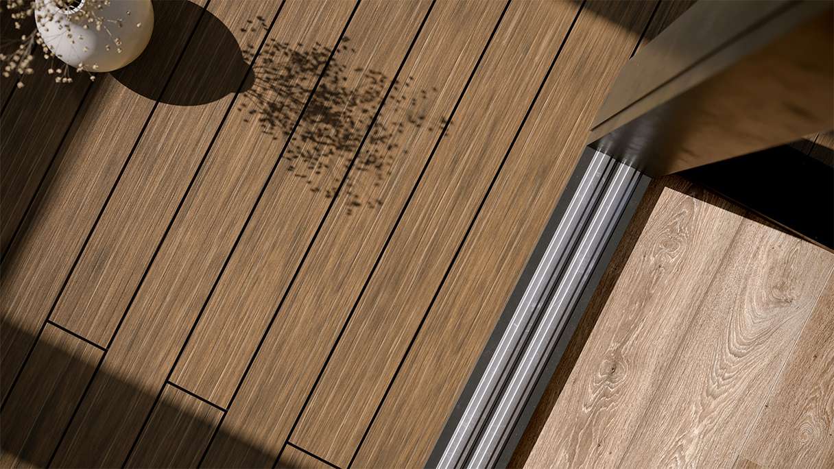 planeo AntikWood WPC set completo di tavole massicce - Marrone chiaro anticato