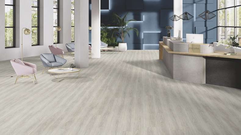 Vinile adesivo Gerflor - Creation 30 Charming Oak Grey | Goffratura sincrona