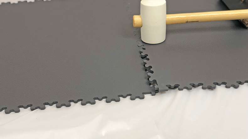 Pavimentazione per garage Gerflor - R-Tile 9004 Black (39579004)