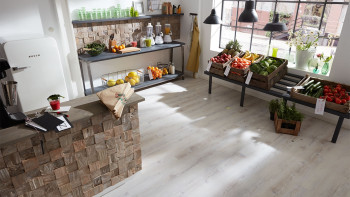 Skaben WoodWall - Cubo in legno di teak Java