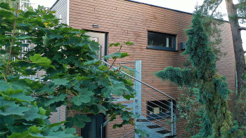 planeo Fassado - Modanatura a rombi in WPC Rivestimento di facciata marrone