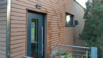 planeo Fassado - Modanatura a rombi in WPC Rivestimento di facciata marrone