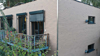 planeo Fassado - Rivestimento di facciata a rombi in WPC grigio pietra