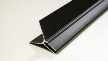 planeo Fassado - Profilo terminale d'angolo interno in alluminio nero 2,90m