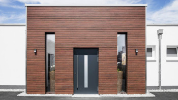 planeo Fassado - Rivestimento di facciata a strisce di WPC a rombi Prime maroon