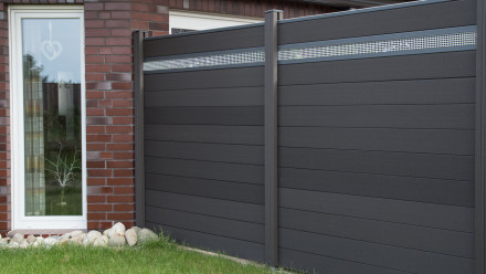planeo Solid - Pannello di design per recinzioni da giardino Alu30 Grigio pietra coex