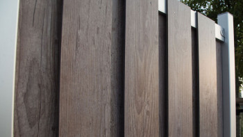 planeo Premo - HPL-prefabbricato recinzioni reticolato in legno dritto aspetto 90 x 180cm