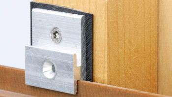 Clip universale Trespa con viti