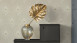 Carta da parati in vinile Absolutely Chic Architects Carta Retro Architetti Piume di pavone beige grigio metallizzato 717